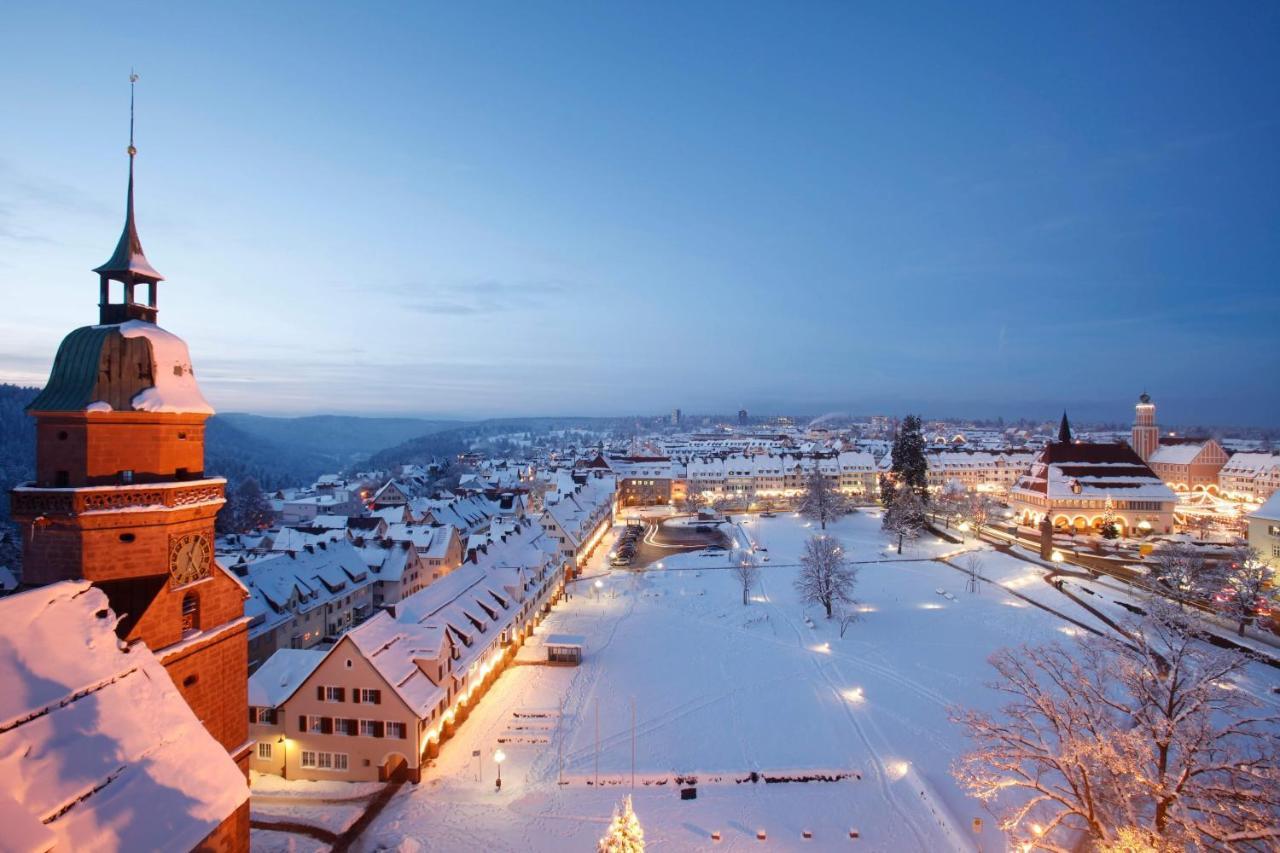 Holiday Am Marktplatz 弗罗伊登施塔特 外观 照片